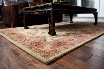 customized rugs dubai