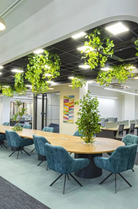Innovative office interior design services Dubai UAE.