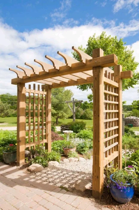 Custom outdoor pergola in Dubai