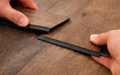 Click lock LVT vinyl flooring installation