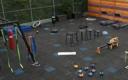 Outdoor gym flooring durable anti slip fitness surface