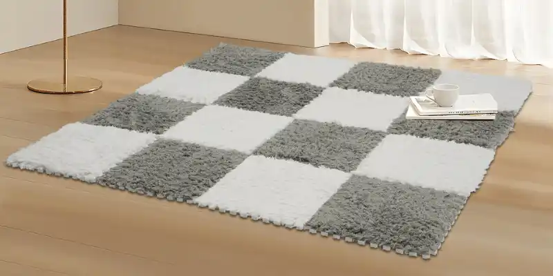 Soft plush shaggy rugs Dubai installation.